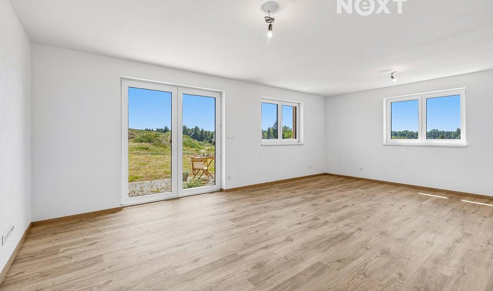 Prodej domu 107 m² s pozemkem 1 237 m², Ostrovec – náhled fotky 2