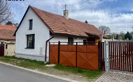 Prodej domu 62 m² s pozemkem 170 m², Ke Hřišti, Tatce, okres Kolín