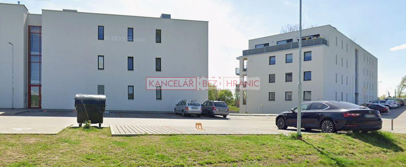 Pronájem bytu 1+kk 42 m²