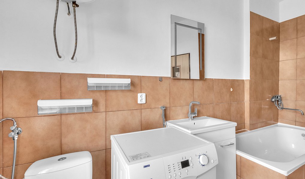 Pronájem bytu 1+kk 37 m², Trutnov – náhled fotky 10