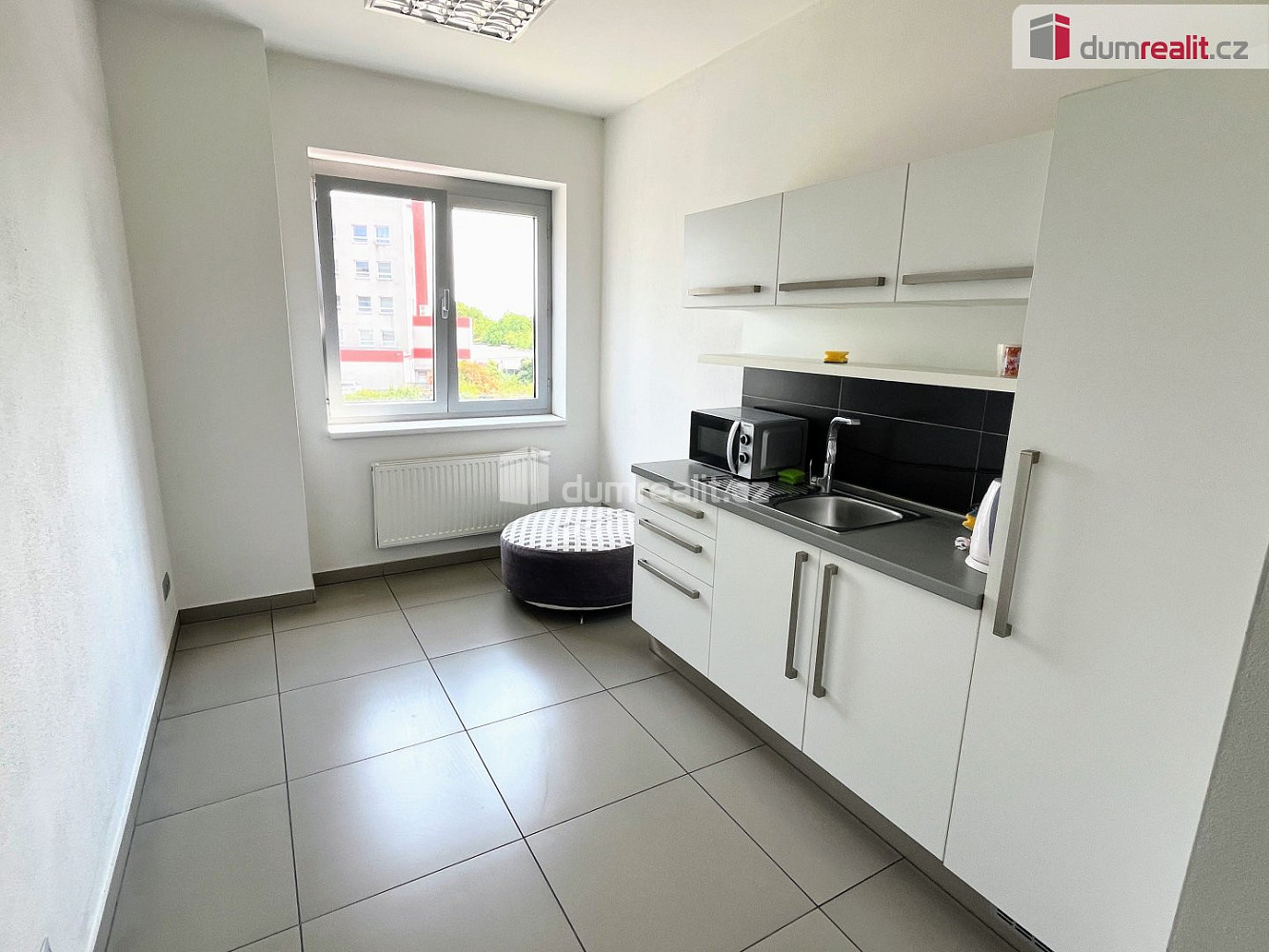 Pronájem kanceláře 20 m² – fotografie 2