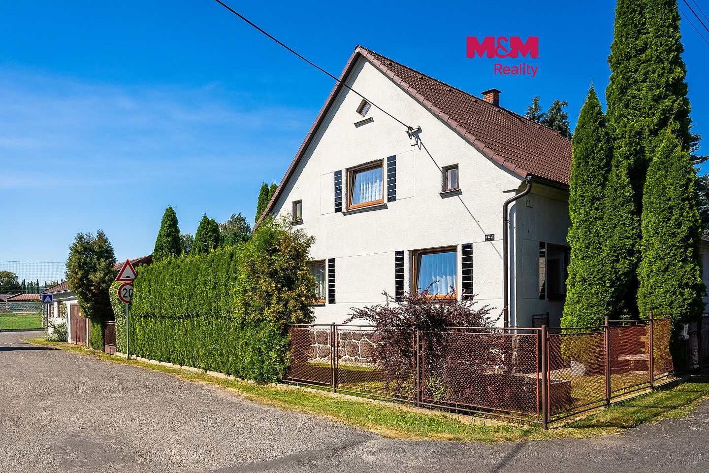 Prodej domu 180 m² s pozemkem 641 m²