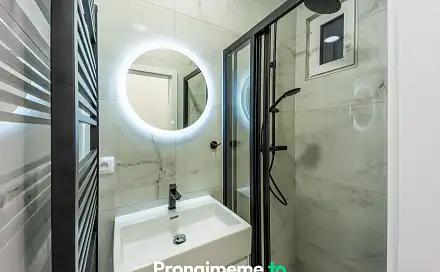 Pronájem bytu 2+kk 45 m², Pražákova, Znojmo