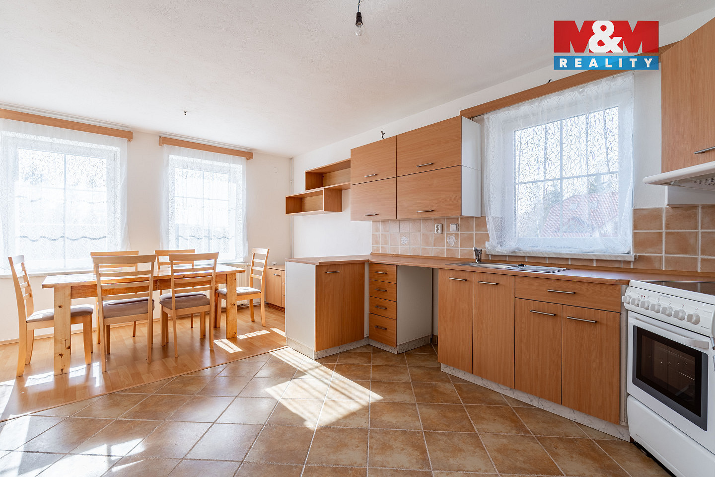 Prodej domu 205 m² s pozemkem 950 m² — photo 3