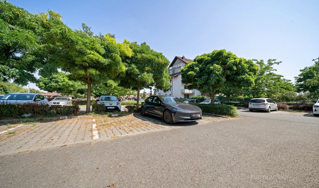 Prodej bytu 3+kk 103 m², Moravany – náhled fotky 17