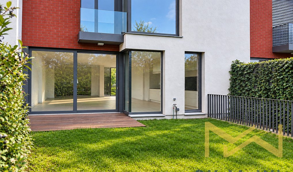 Pronájem domu 210 m² s pozemkem 207 m², Praha – náhled fotky 5