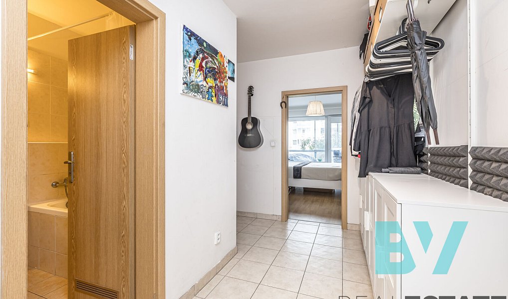 Prodej bytu 2+kk 49 m², Praha – náhled fotky 10