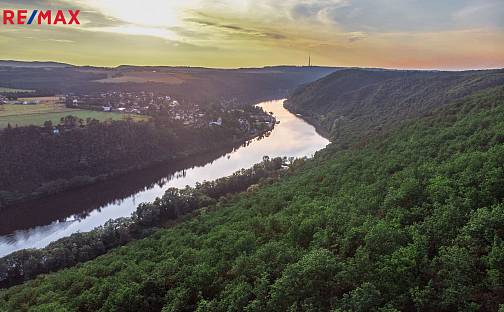 Prodej stavebního pozemku 2 356 m², Březová-Oleško, okres Praha-západ