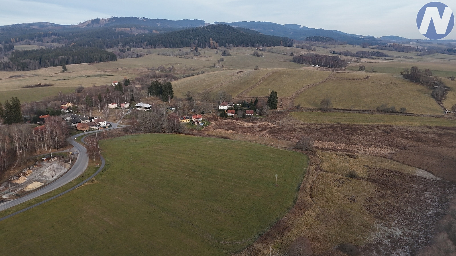 Prodej pozemku 33 053 m²