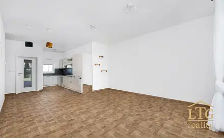 Pronájem bytu 4+kk 80 m², Smutného, Znojmo