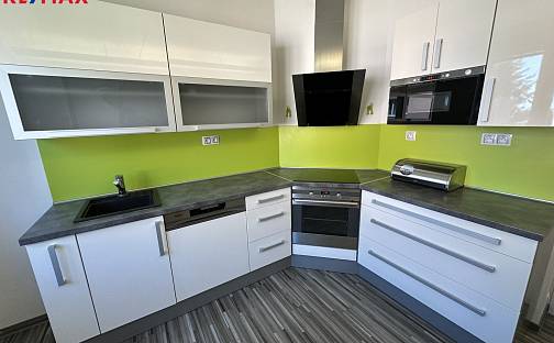 Pronájem bytu 3+1 70 m², U Škol, Bučovice, okres Vyškov