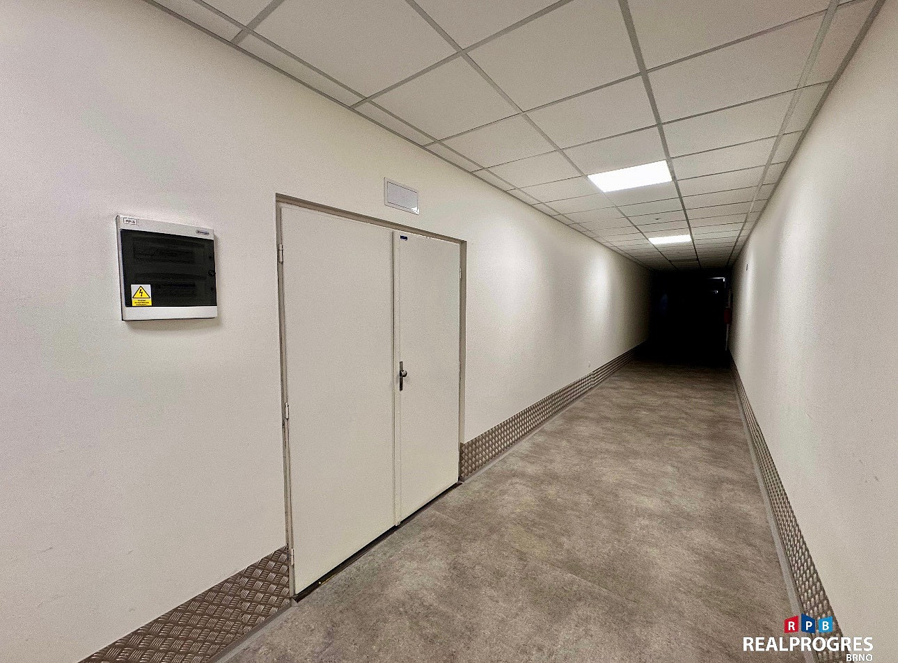 Pronájem výrobních prostor 25 m² – fotografie 3