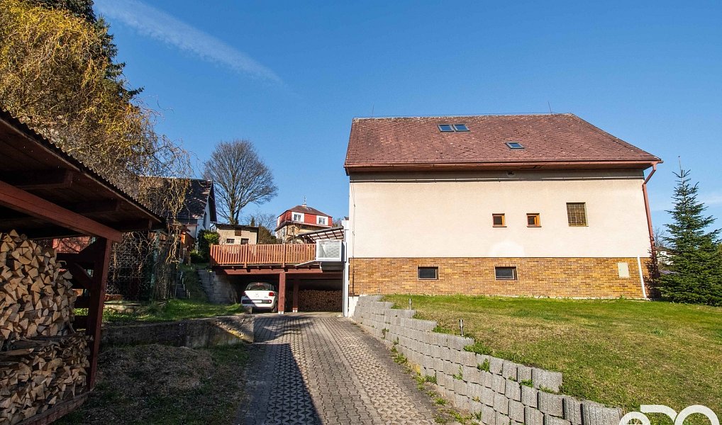 Prodej domu 300 m² s pozemkem 1 852 m², Liberec – náhled fotky 30