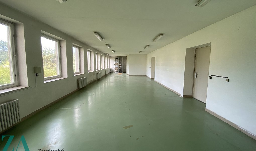 Pronájem skladovacích prostor 1 000 m², Luby – náhled fotky 17