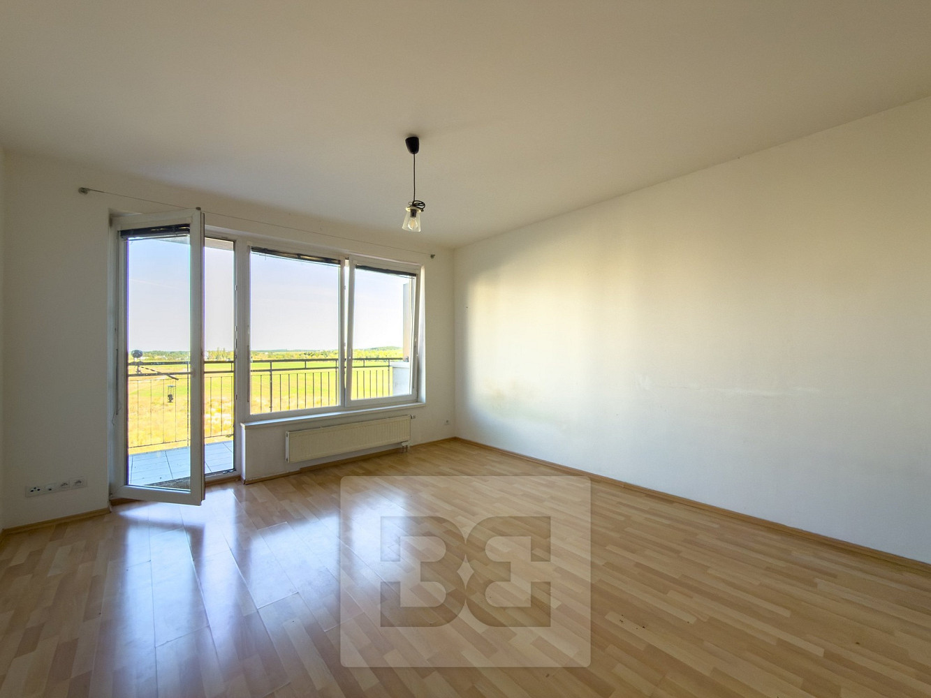 Pronájem bytu 2+kk 48 m² – fotografie 4