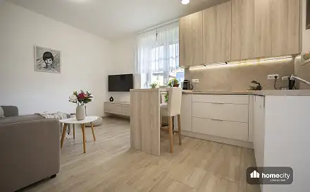 Pronájem bytu 2+kk 63 m²