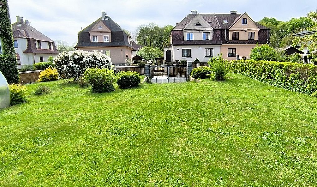 Prodej domu 330 m² s pozemkem 870 m², Aš – náhled fotky 4