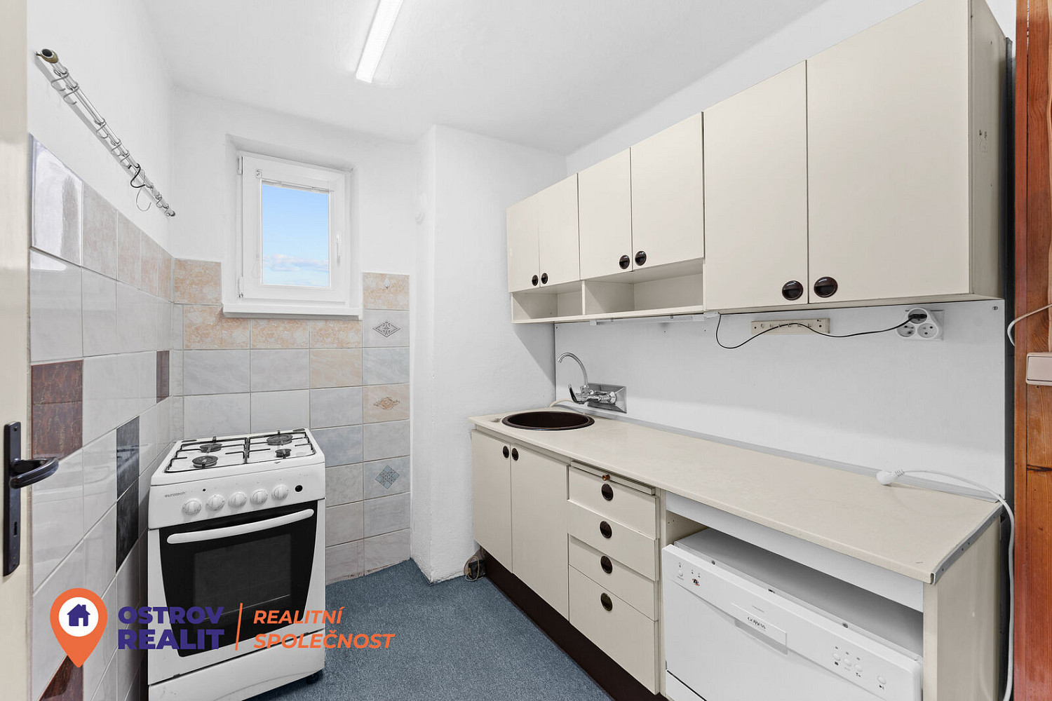 Prodej domu 280 m² s pozemkem 3 364 m² – fotografie 5