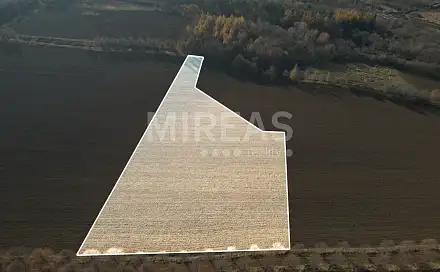 Prodej pole 7 476 m², Praha 10