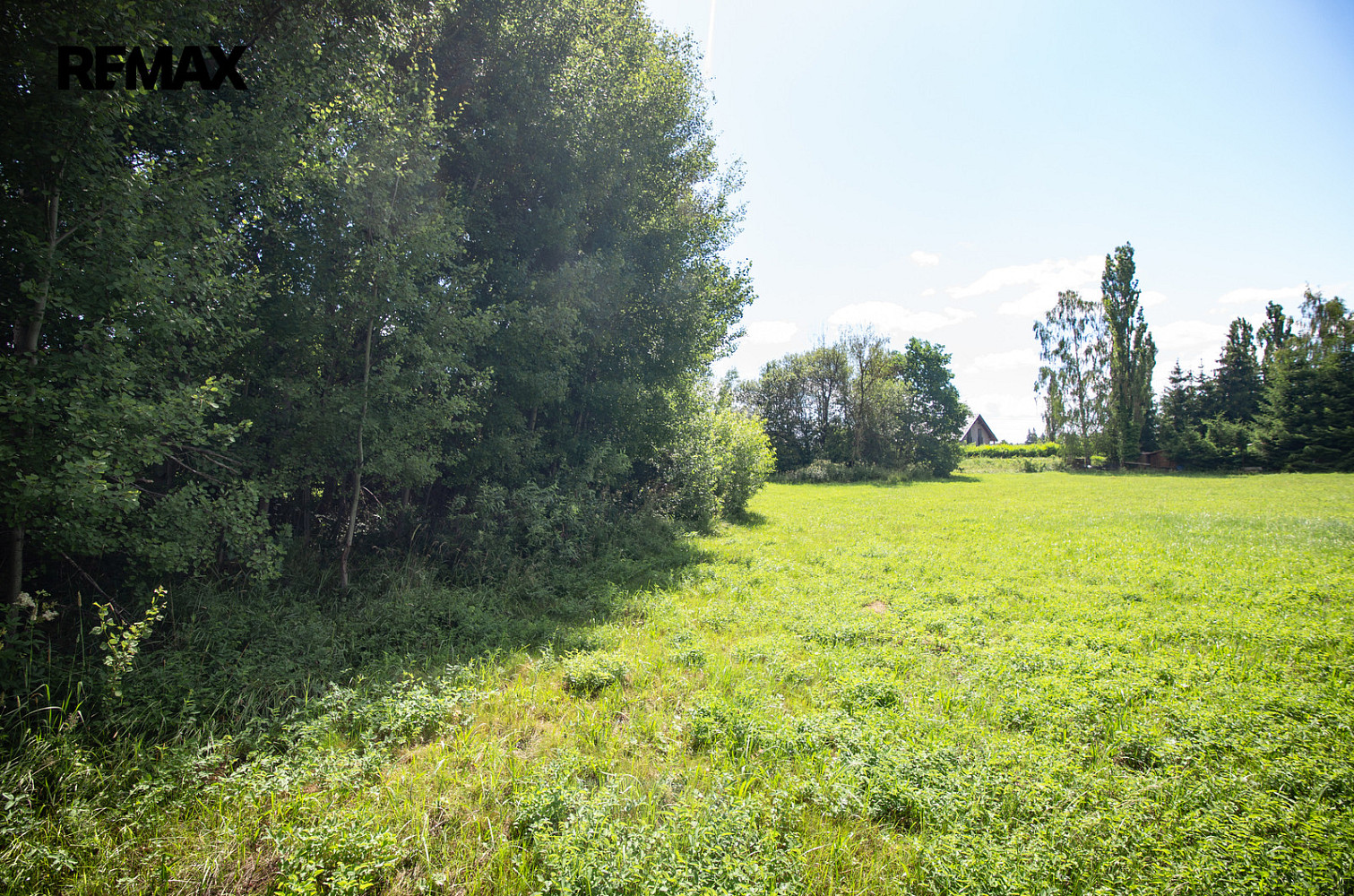 Prodej stavebního pozemku 877 m² — photo 4