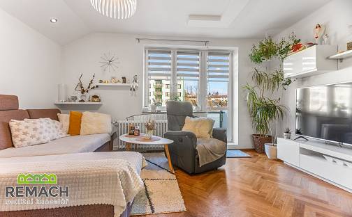 Prodej bytu 3+1 70 m², Příkopy, Náchod