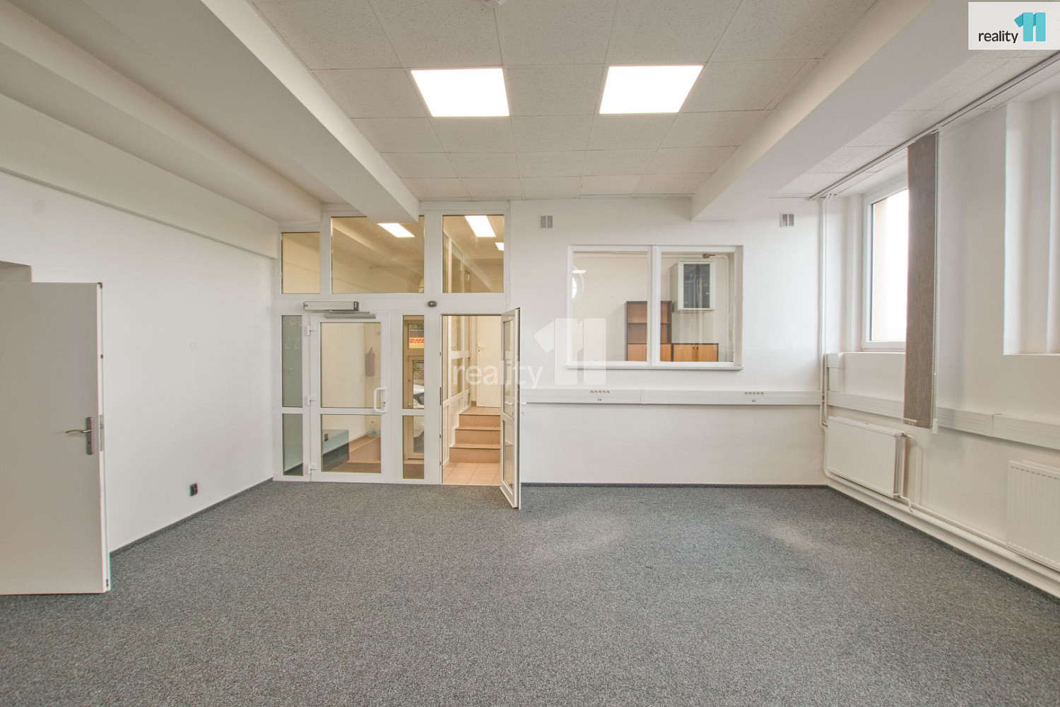 Pronájem kanceláře 68 m² – fotografie 5