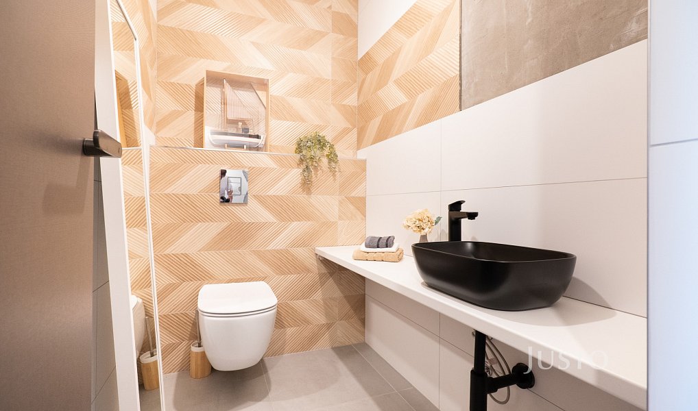 Prodej domu 349 m² s pozemkem 1 385 m², Ohrobec – náhled fotky 27