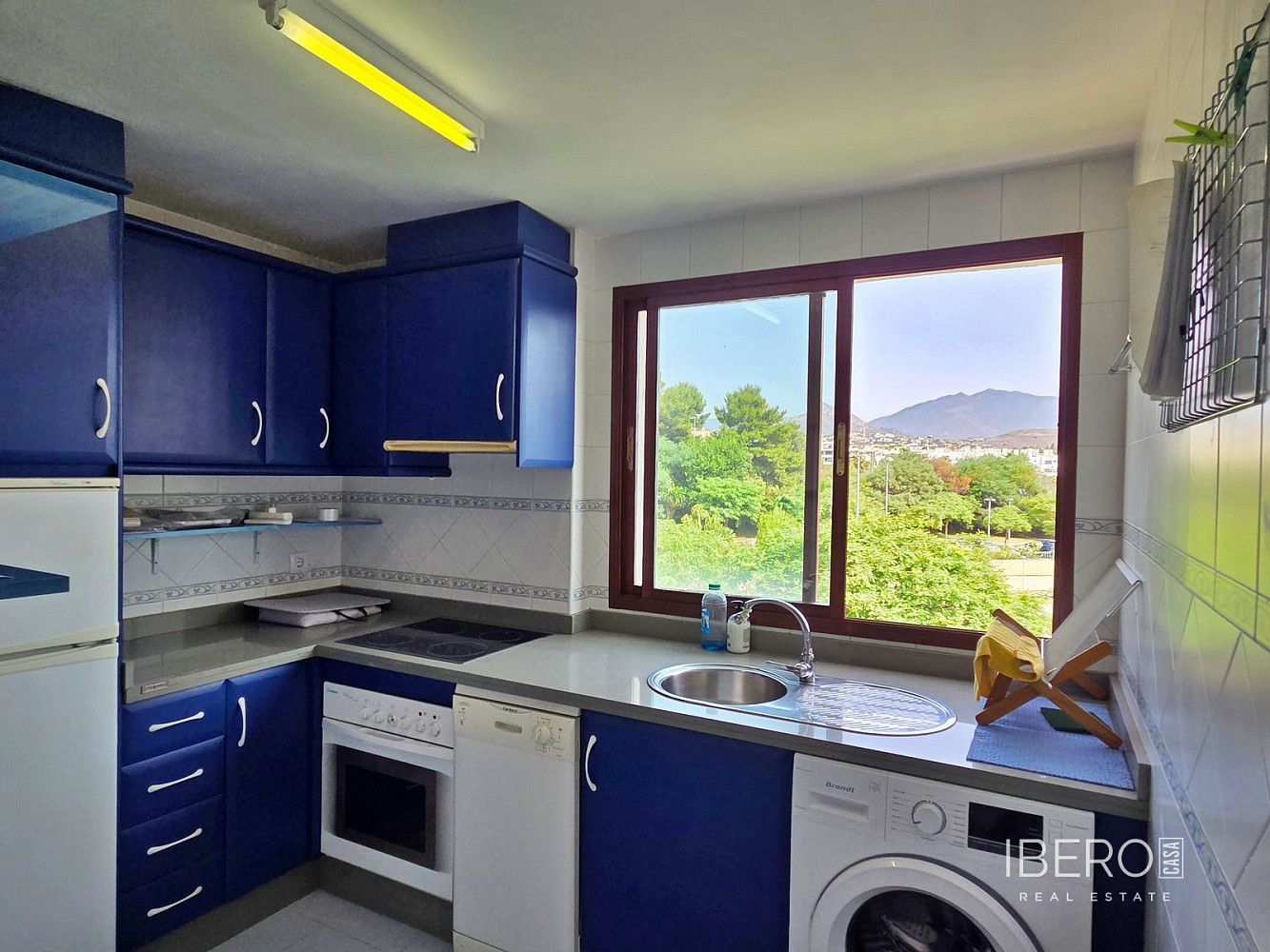 Piso 3+kk – Estepona, Playa del Sol-Villacana, Costalita - Más