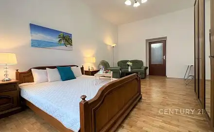 Pronájem bytu 1+1 46 m², Veletržní, Praha 7 - Holešovice, okres Praha