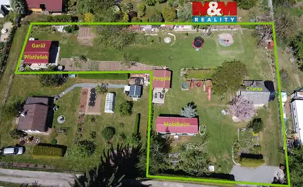Prodej stavebního pozemku 1 522 m², Kolín