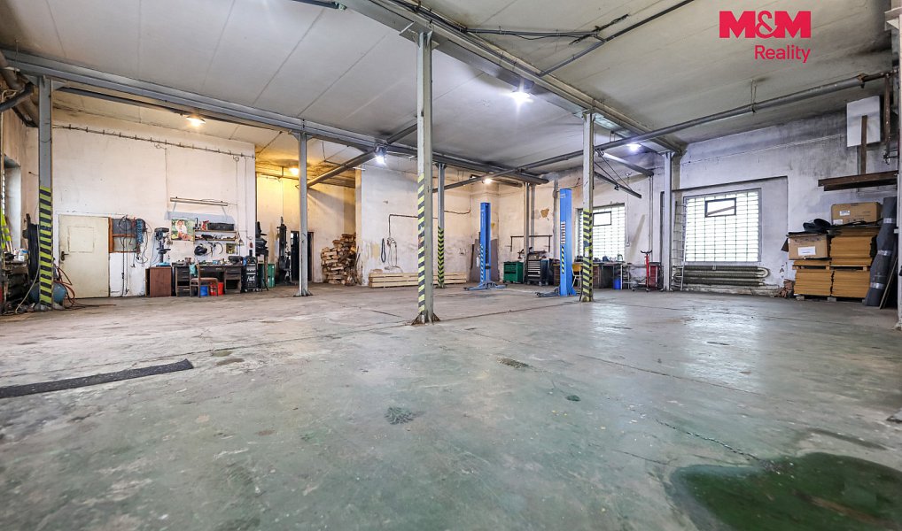 Prodej obchodních prostor 1 100 m², Černošín – náhled fotky 16