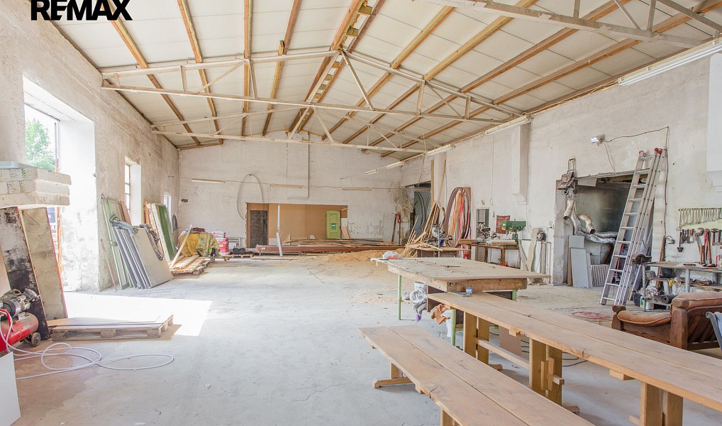 Pronájem komerčního prostoru, 300 m², Brno-venkov, Babice u Rosic