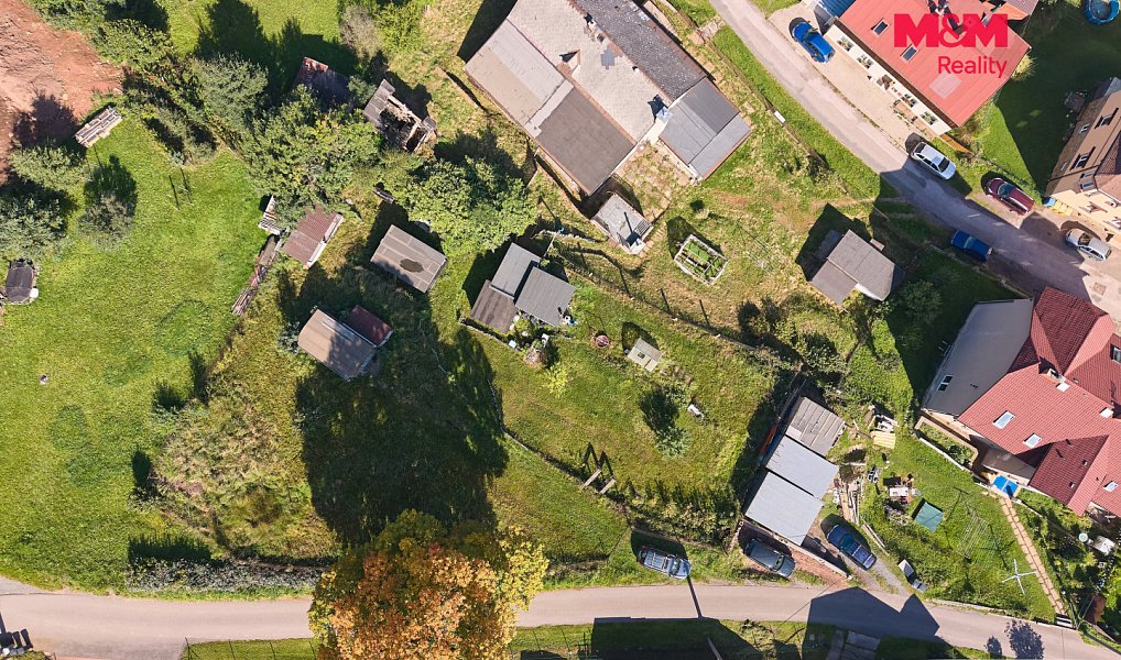 Prodej stavebního pozemku 1 093 m², Bernartice – náhled fotky 2