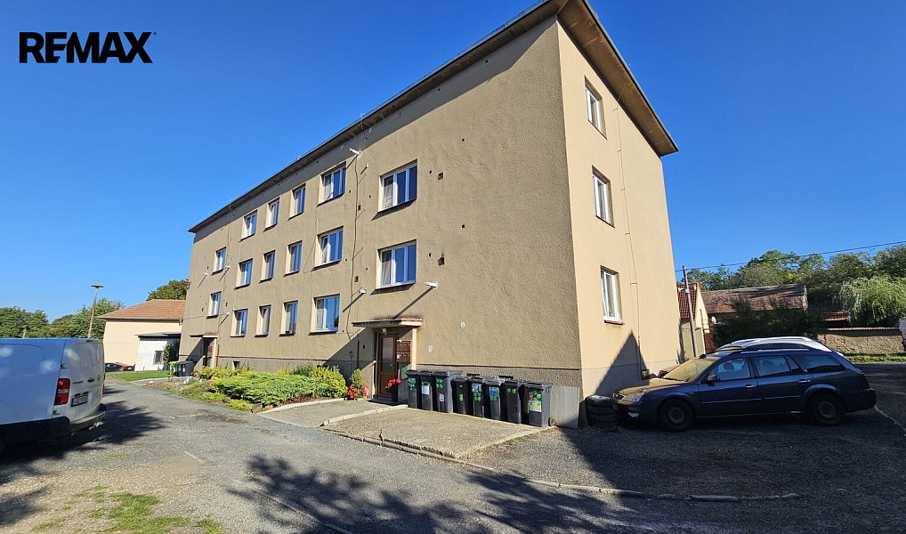 Prodej bytu 2+1 64 m², Hobšovice – náhled fotky 3