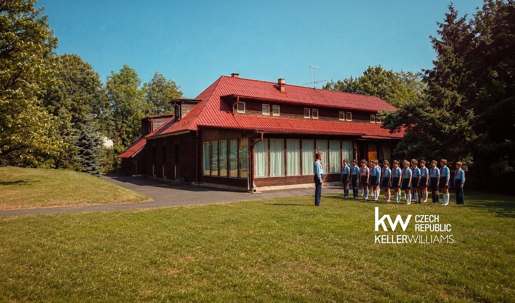 Prodej domu 900 m² s pozemkem 3 152 m², Rožmitál pod Třemšínem – náhled fotky 2