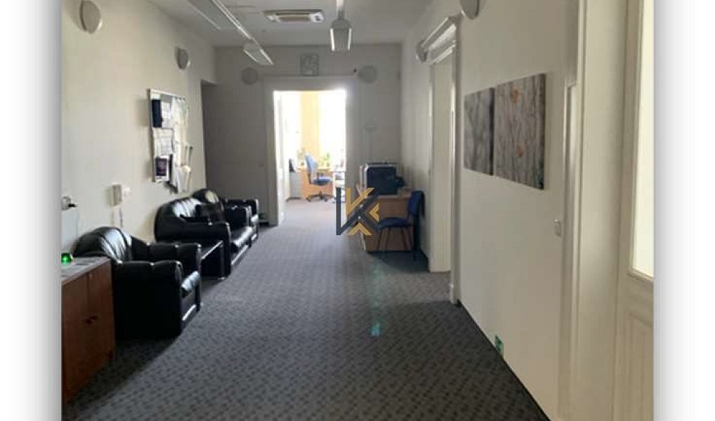 Pronájem komerčního objektu (jiného typu) 325 m², Praha – náhled fotky 3