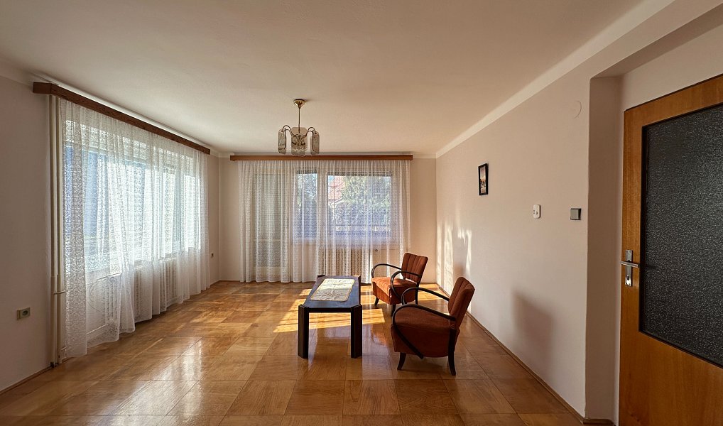 Pronájem domu 140 m² s pozemkem 996 m², Hradec Králové – náhled fotky 14