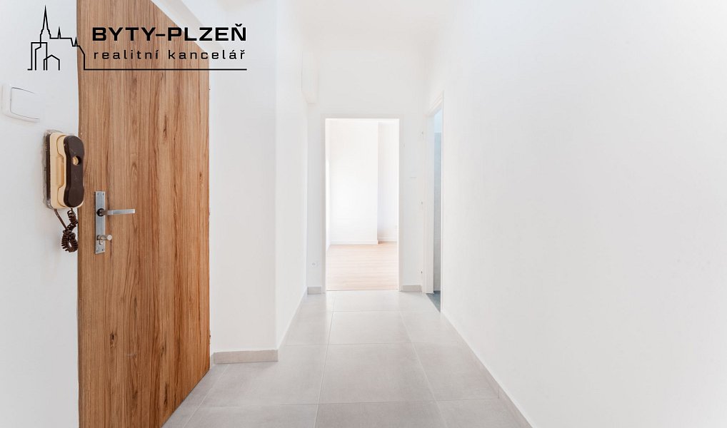 Pronájem bytu 2+1 50 m², Plzeň – náhled fotky 3
