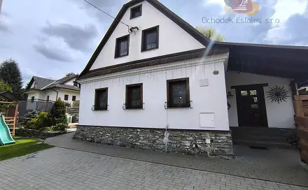 Prodej domu 200 m² s pozemkem 567 m², Dolní Moravice, okres Bruntál