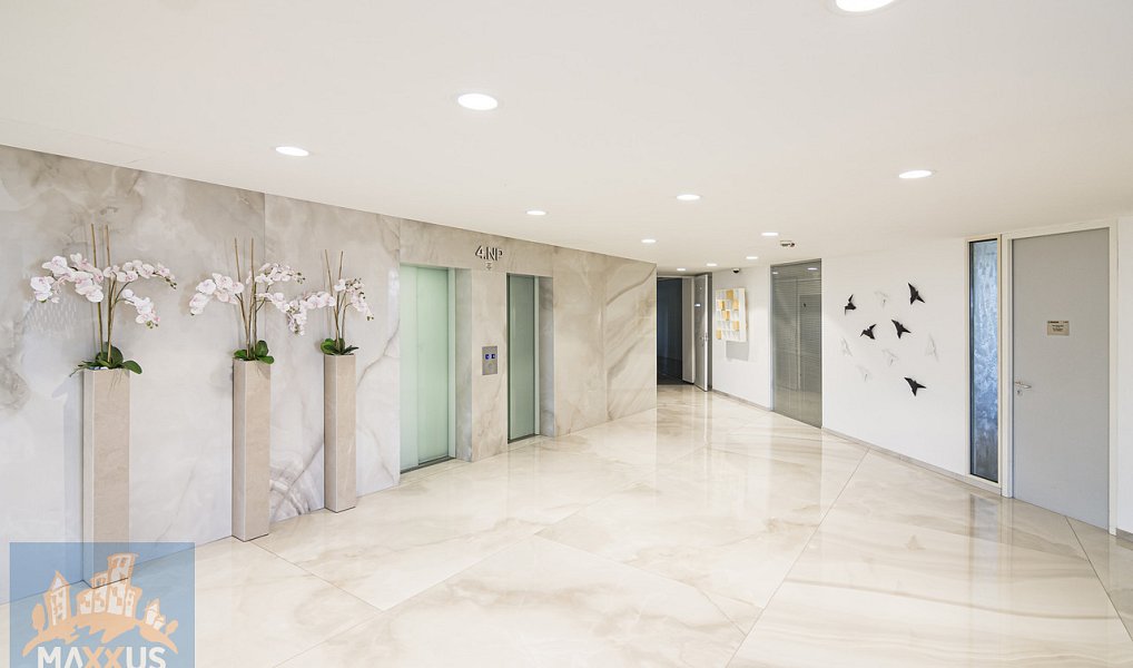 Pronájem kanceláře 46 m², Praha – náhled fotky 2