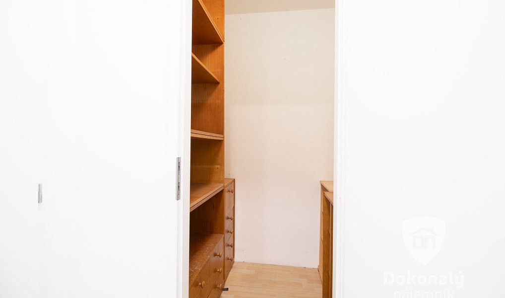 Pronájem bytu 3+kk 65 m², Praha – náhled fotky 19