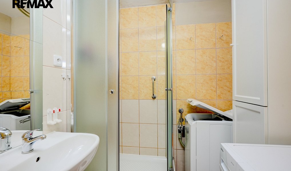 Prodej bytu 3+kk 61 m², Praha – náhled fotky 19