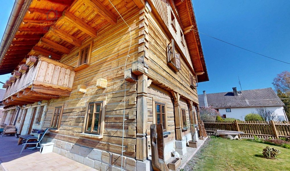 Prodej domu 638 m² s pozemkem 1 266 m², Okna – náhled fotky 35