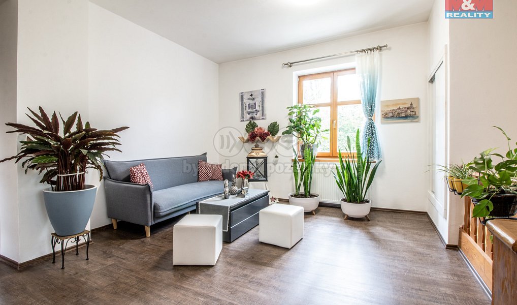 Prodej domu 250 m² s pozemkem 2 077 m², Nový Bor – náhled fotky 12