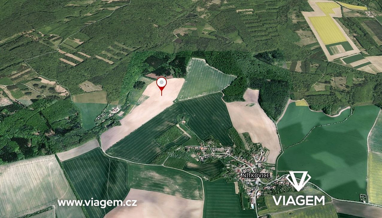 Prodej pole 3 512 m²