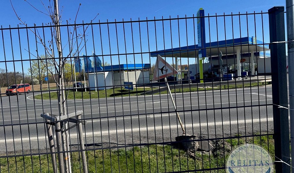 Pronájem komerčního pozemku 6 000 m², Odolena Voda – náhled fotky 12