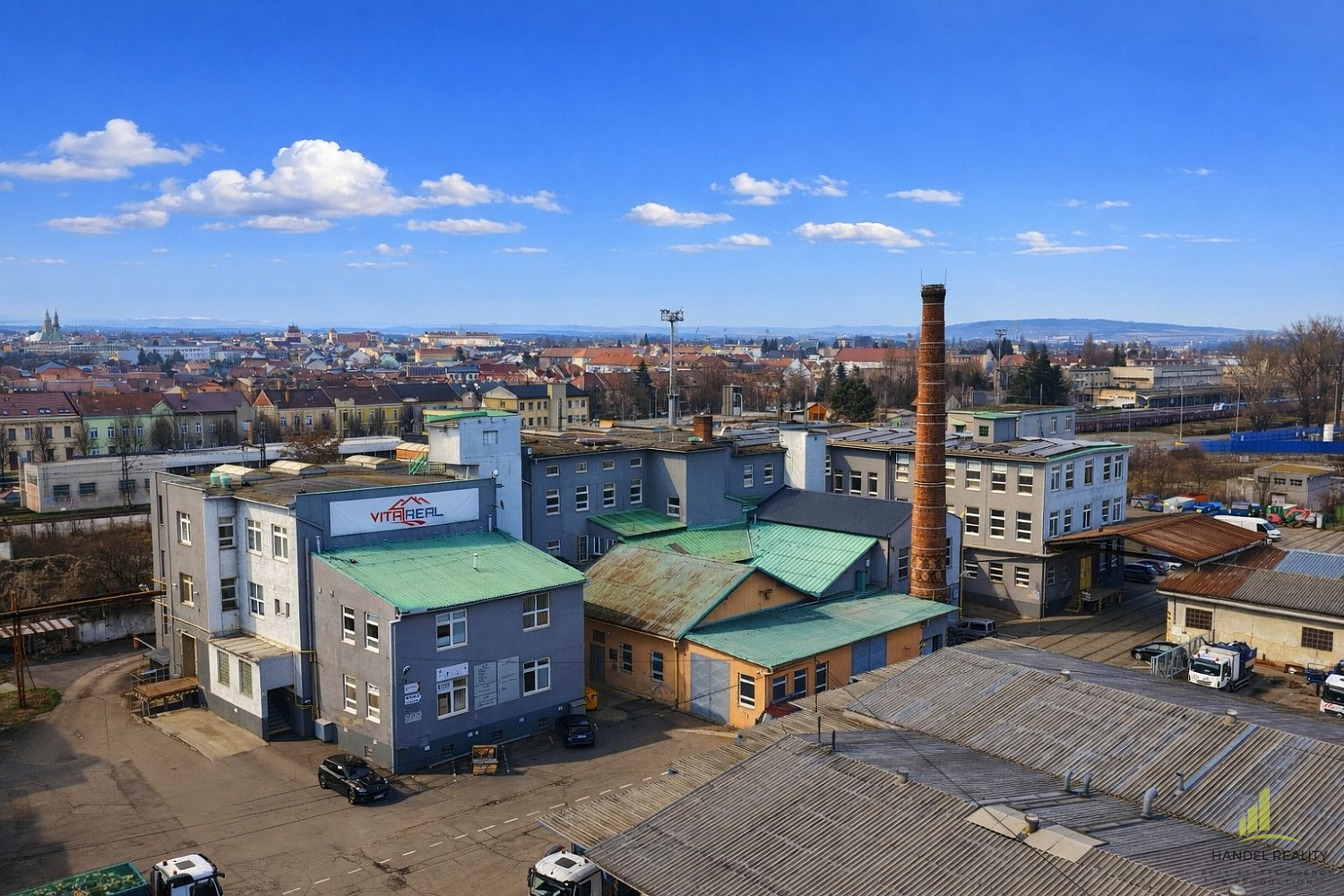 Prodej komerčního objektu (jiného typu) 7 353 m²