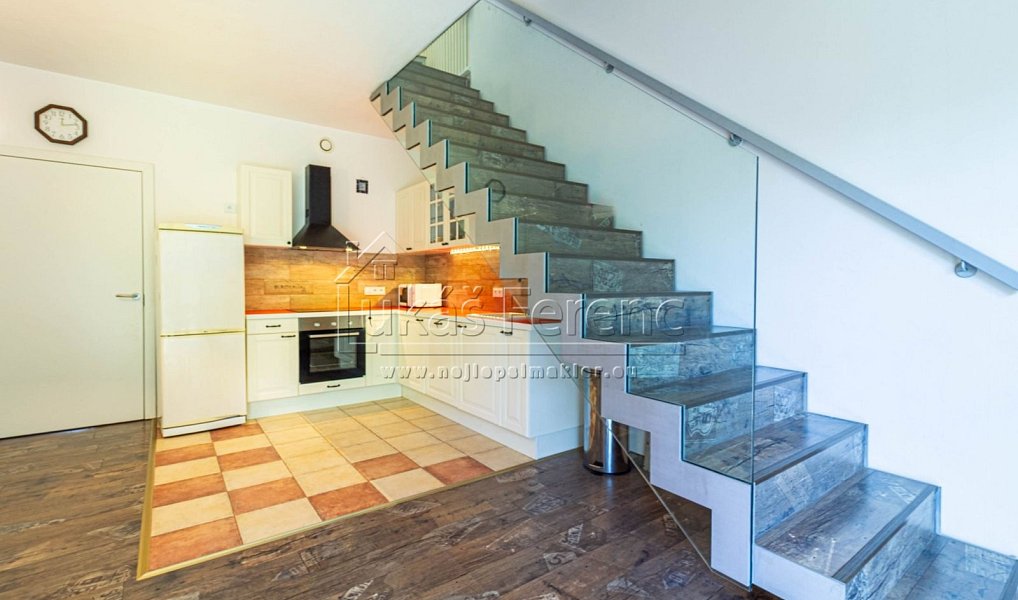 Prodej domu 83 m² s pozemkem 137 m², Škvorec – náhled fotky 9