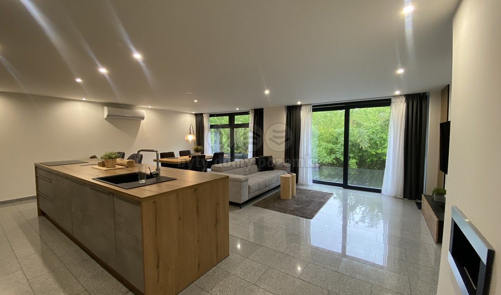 Prodej chaty/chalupy 200 m² s pozemkem 402 m², Mikulovice – náhled fotky 3