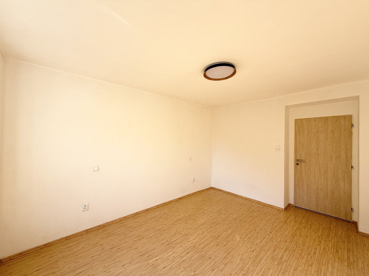 Pronájem bytu 2+1 63 m² - Więcej